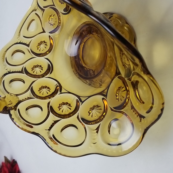 L.E. Smith Moon & Stars Amber Glass Basket - Picture 10 of 16